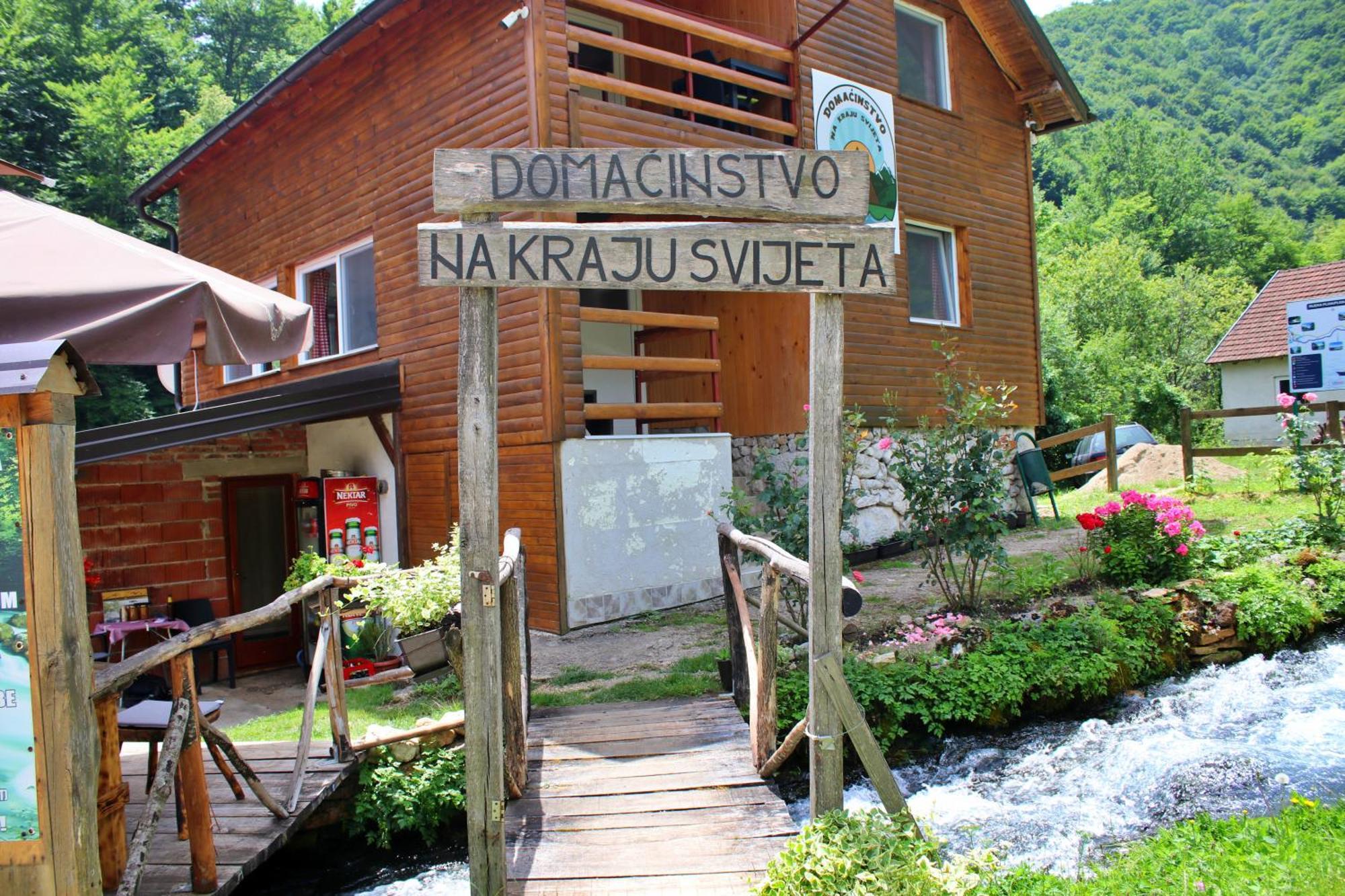 Sipovo Domacinstvo Na Kraju Svijeta旅馆 外观 照片